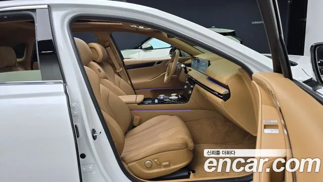 Genesis G80 Бензин 2.5 турбо AWD — Фото автомобиля 25