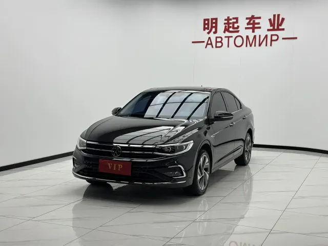 Volkswagen Bora — Фото автомобиля 4