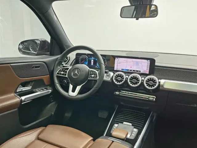 Mercedes-Benz GLB-Class — Фото автомобиля 25