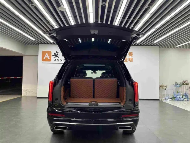 Cadillac Cadillac XT6 2022 2.0T 6-Seater 4WD Luxury Edition — Фото автомобиля 5