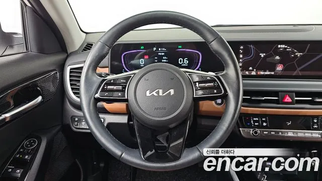 Kia Seltos Бензин 1.6 турбо 2WD — Фото автомобиля 13