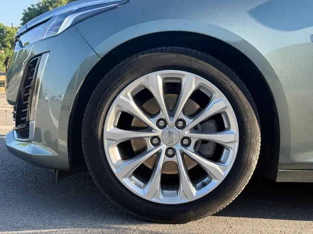 Cadillac CT5 — Фото автомобиля 14