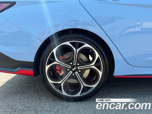 Hyundai Avante CN7 — Фото автомобиля 5