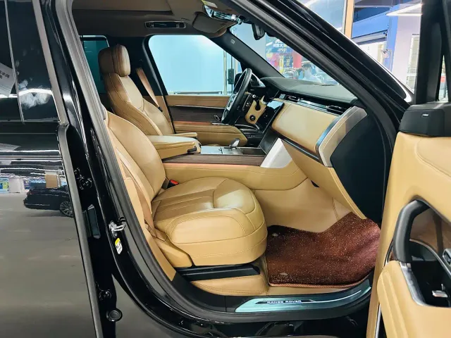 Land Rover Range Rover — Фото автомобиля 17