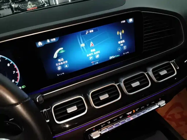 Mercedes-Benz GLE-Class — Фото автомобиля 12