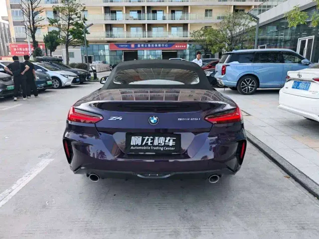 BMW Z4 — Фото автомобиля 7