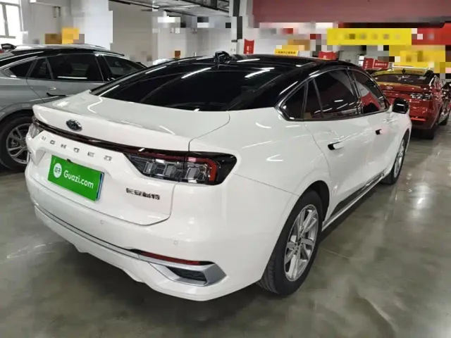 Ford Mondeo — Фото автомобиля 6