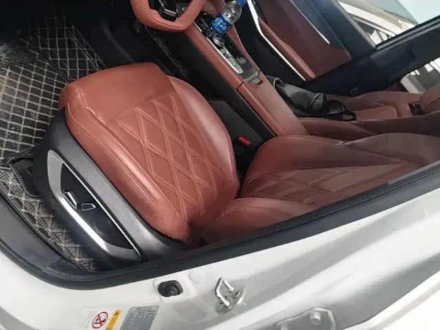 Changan CS75 Plus — Фото автомобиля 14