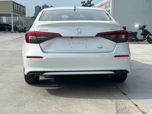 Honda Civic — Фото автомобиля 7