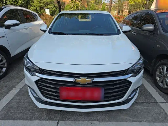 Chevrolet Monza — Фото автомобиля 2