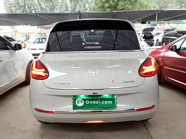 Wuling Bingo — Фото автомобиля 5