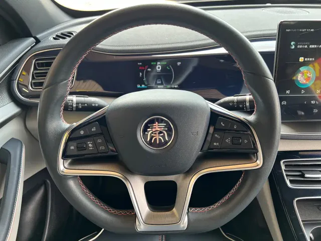 BYD Qin PLUS — Фото автомобиля 13