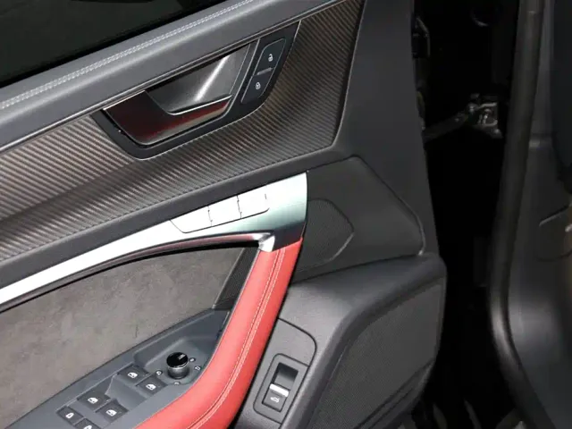 Audi A7L — Фото автомобиля 5
