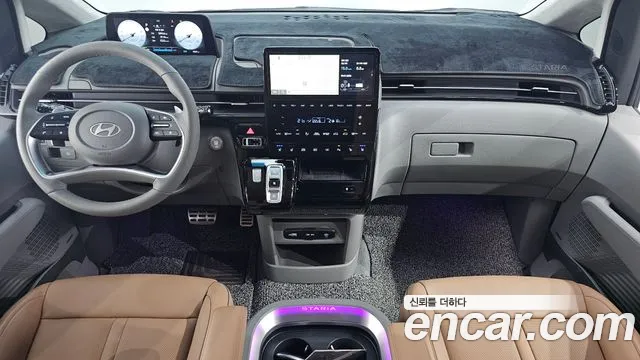 Hyundai Staria — Фото автомобиля 10