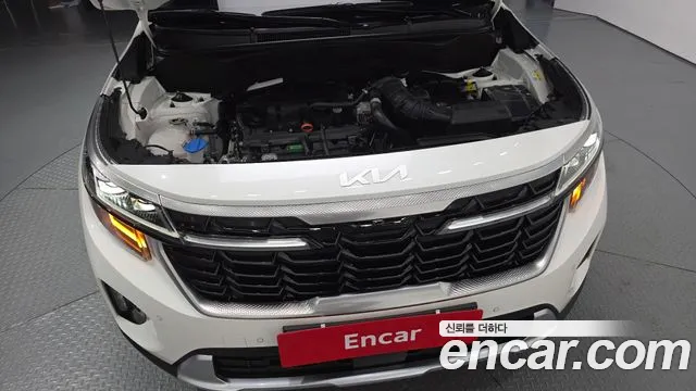 Kia Seltos — Фото автомобиля 9