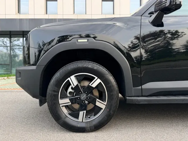 Jetour T1 — Фото автомобиля 4