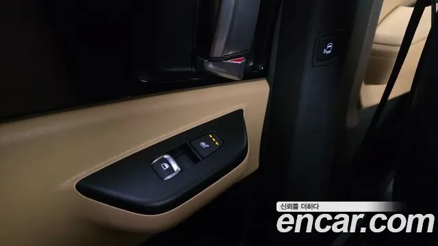 Kia Canival Carnival 4 поколение Бензин 9 мест Prestige — Фото автомобиля 12
