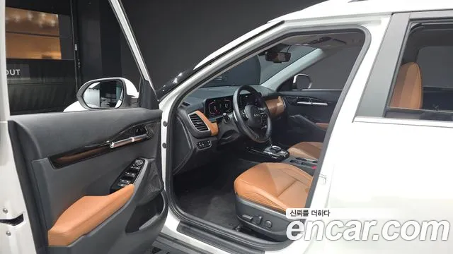 Kia Seltos New — Фото автомобиля 15