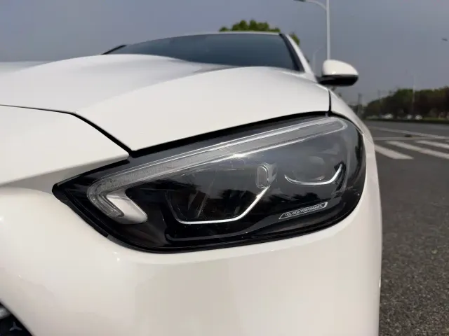 Mercedes-Benz C-Class — Фото автомобиля 9