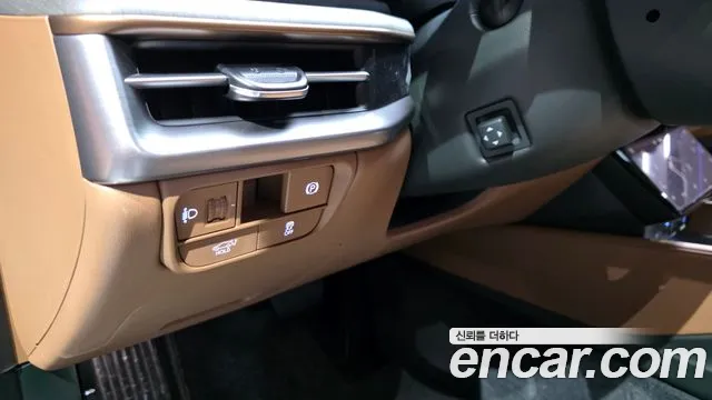 Hyundai Grandeur GN7 — Фото автомобиля 12