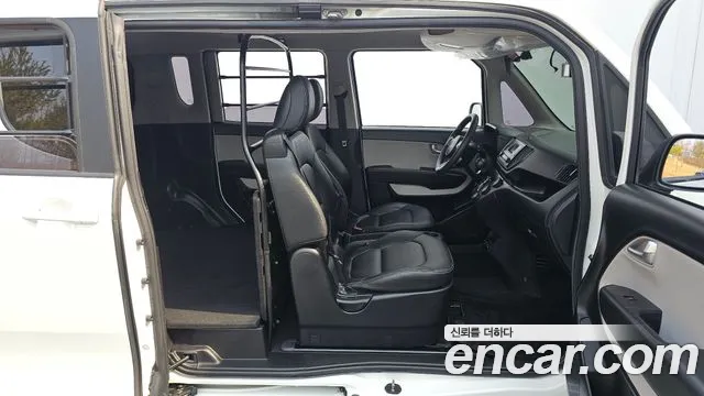 Kia RAY Новый Kia Ray Фургон — Фото автомобиля 11
