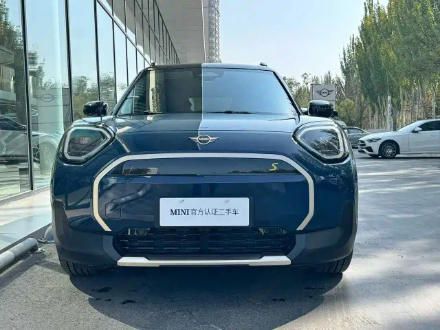 MINI Electric ACEMAN — Фото автомобиля 3