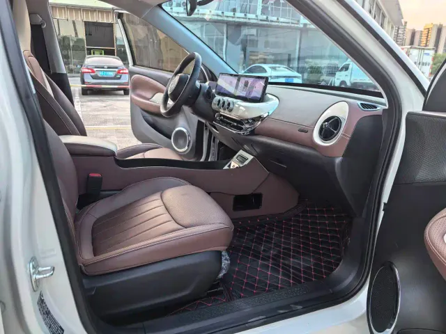 Wuling Bingo — Фото автомобиля 13