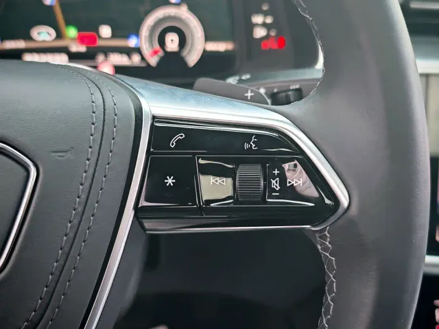 Audi A6L — Фото автомобиля 15