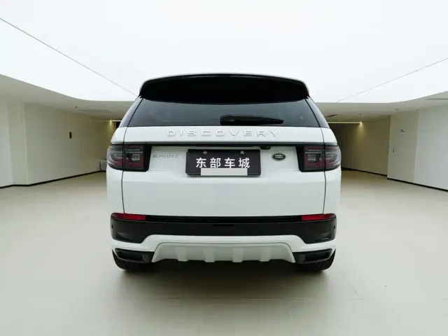 Land Rover Discovery Sport — Фото автомобиля 6