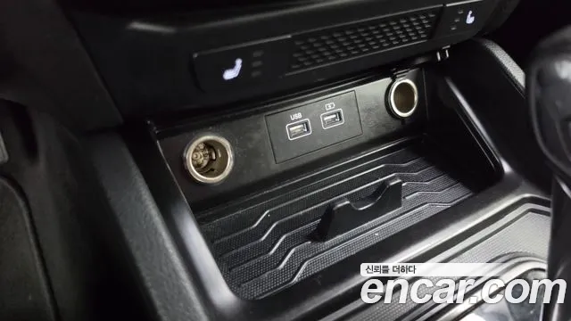 KG_Mobility_Ssangyong Rexton Новый Rexton Sport Дизель 2.2 2WD — Фото автомобиля 30