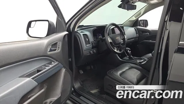 Chevrolet Colorado — Фото автомобиля 10