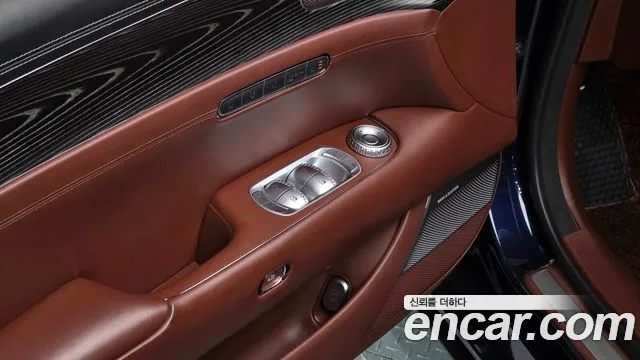 Genesis G90 Бензин 3.5 турбо AWD — Фото автомобиля 16