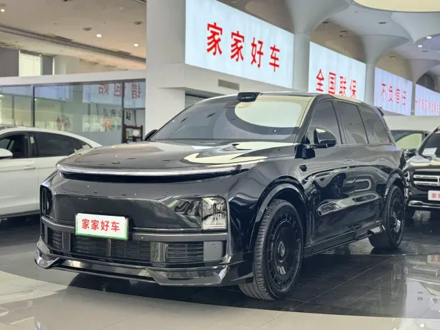 Фотография автомобиля — Li Auto L9