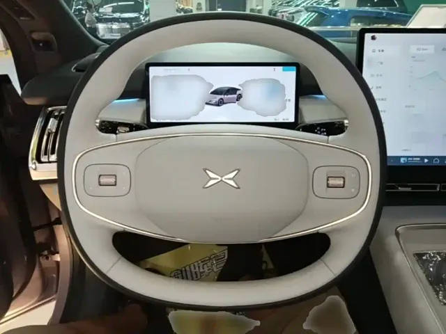 Xpeng P7+ — Фото автомобиля 10