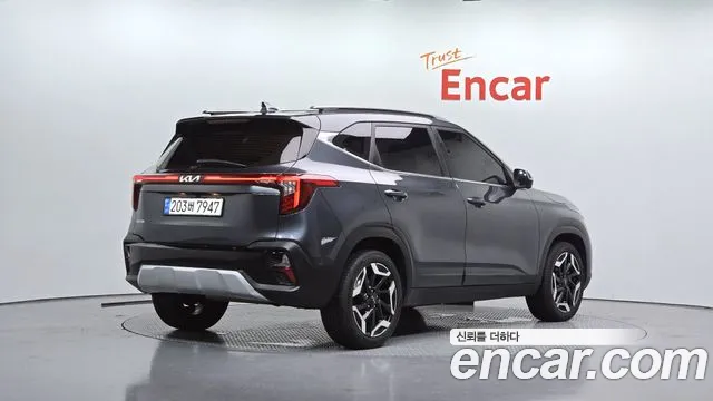 Kia Seltos Бензин 1.6 турбо 2WD — Фото автомобиля 2