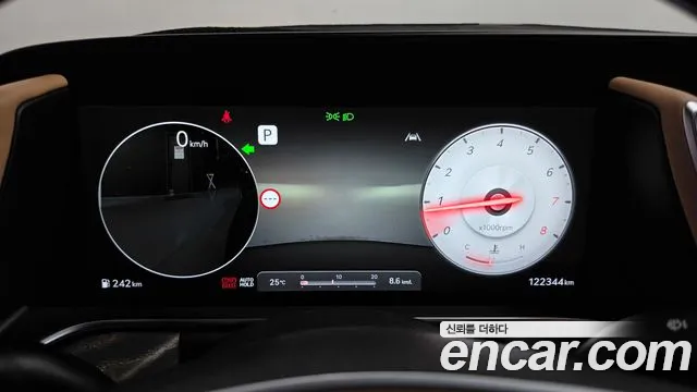 Genesis G90 Бензин 3.5 турбо AWD — Фото автомобиля 8