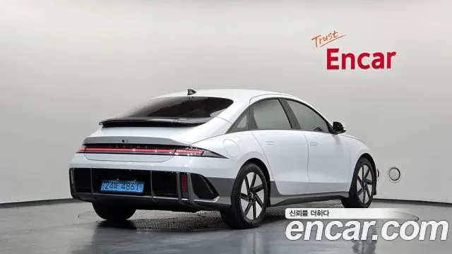 Hyundai Ioniq 6 — Фото автомобиля 2
