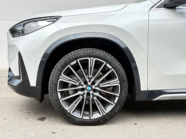 BMW X1 — Фото автомобиля 23
