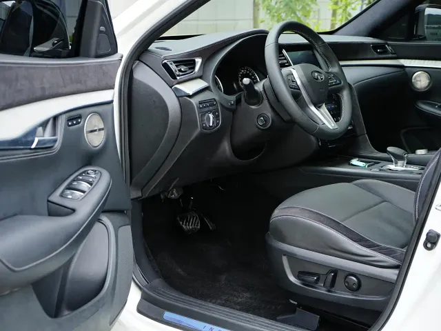 Infiniti QX50 — Фото автомобиля 11