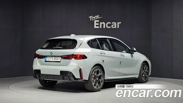 BMW 1 Series F70 — Фото автомобиля 2