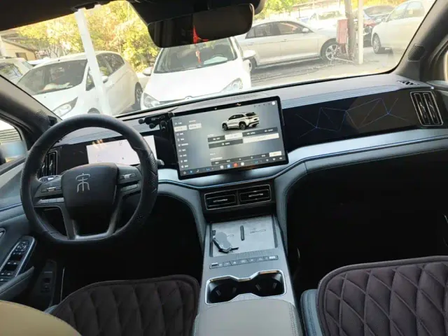 BYD Song L DM-i — Фото автомобиля 9