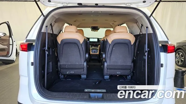 Kia Carnival 4th Gen — Фото автомобиля 26