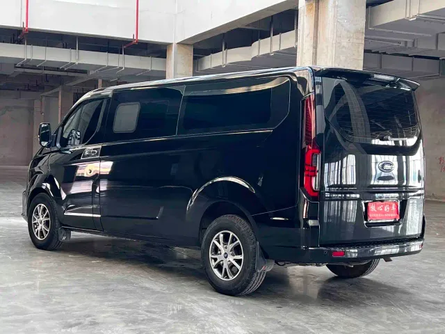 Ford Transit — Фото автомобиля 24