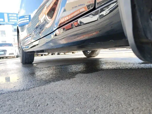 Toyota Avalon — Фото автомобиля 20