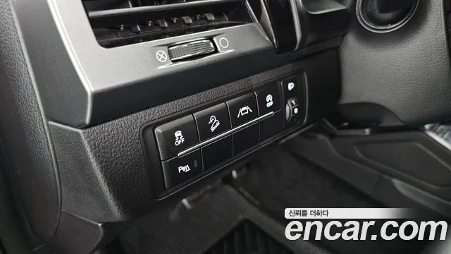 KG_Mobility_Ssangyong Rexton Новый Rexton Sport Дизель 2.2 4WD — Фото автомобиля 16