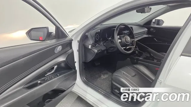 Hyundai AVANTE Modern — Фото автомобиля 5