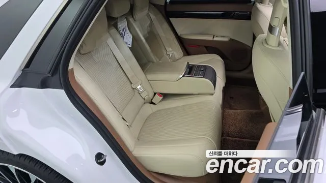 Hyundai Grandeur GN7 — Фото автомобиля 11