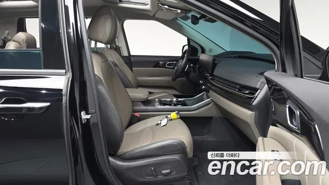 Kia Carnival Generation 4 — Фото автомобиля 15