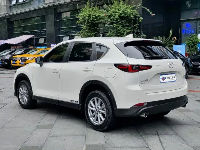 Mazda CX-5 — Фото автомобиля 4