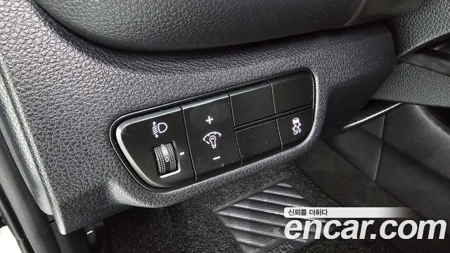 Kia Seltos Бензин 1.6 турбо 2WD — Фото автомобиля 17